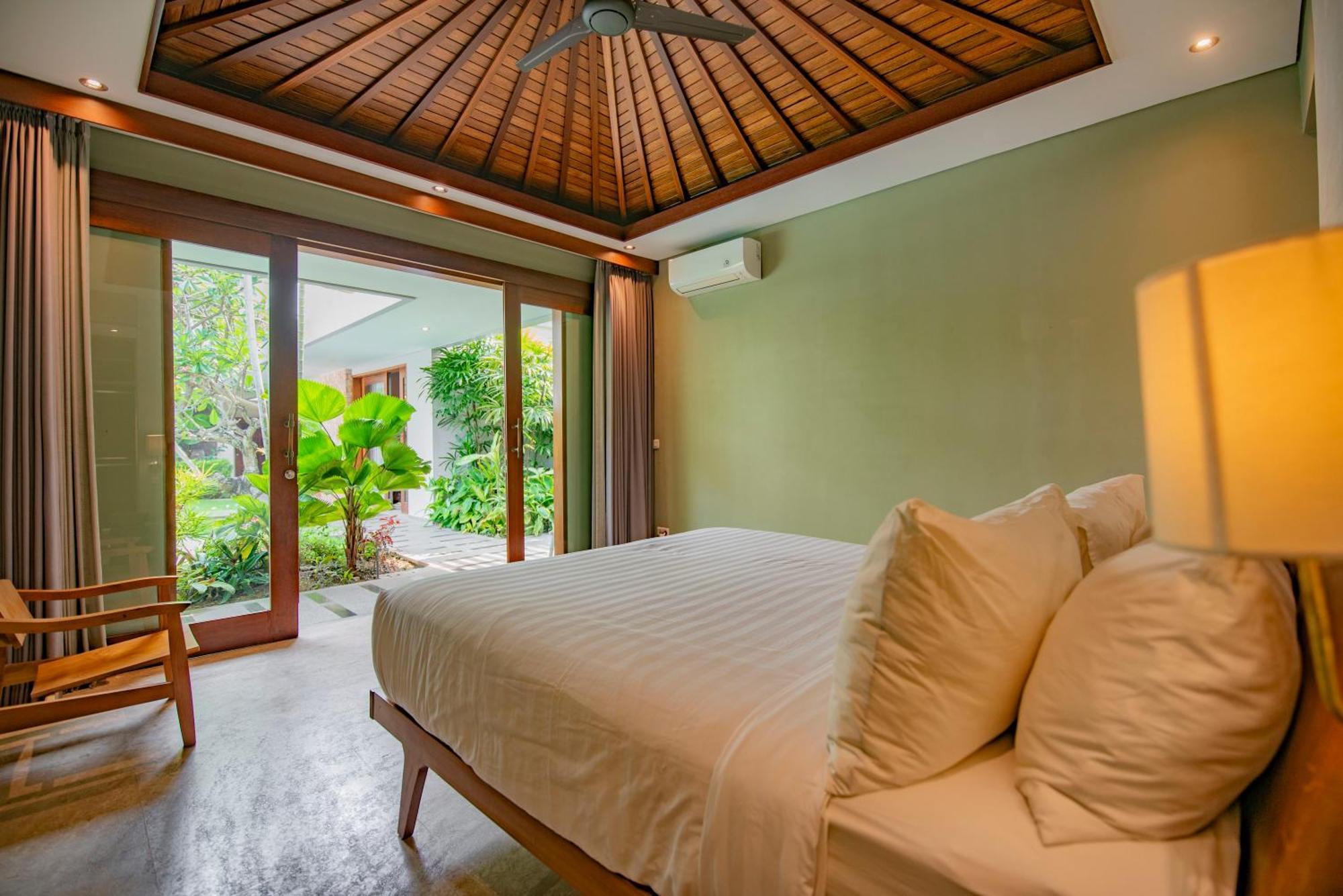 Kejora Beachfront Villas Sanur Exterior foto